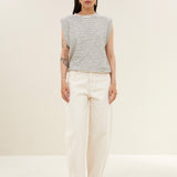 Begum raw jeans