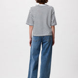 T-shirt loose fit