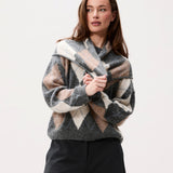 Triangle argyle scarf