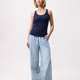 Scoop neck rib singlet
