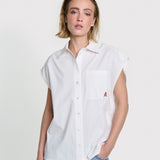 sleeveless blouse