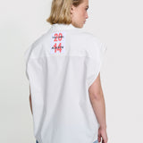 sleeveless blouse