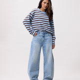 Scratched super barrel fit jeans