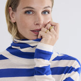 Top turtle neck