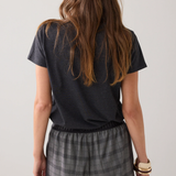 T-shirt met necklace detail