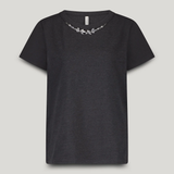 T-shirt met necklace detail