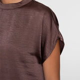 Dames top met satijnlook