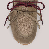 Fancy booshoe with teddy