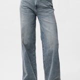 Loose fit jeans
