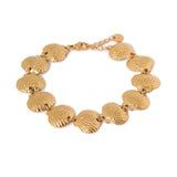 Big shell bracelet