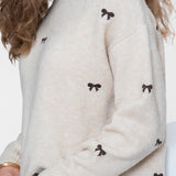 Pullover embro bowtie