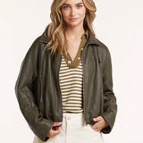 Demi jacket