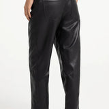 Broek van imitatieleer