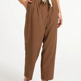 Straight-leg trousers
