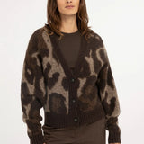 Gebreid vest met vleermuismouwen