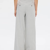 Broek Laura