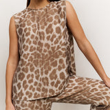 Sleeveless top with print