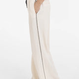 Broek met contrasterend stiksel