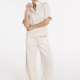 Broek met contrasterend stiksel