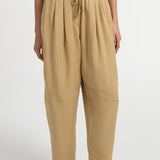Barrel-leg trousers